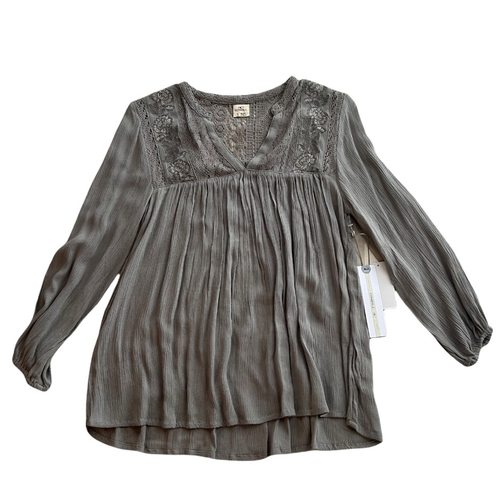 O’Neill Long Sleeve Blouse. Gray. Size Small.